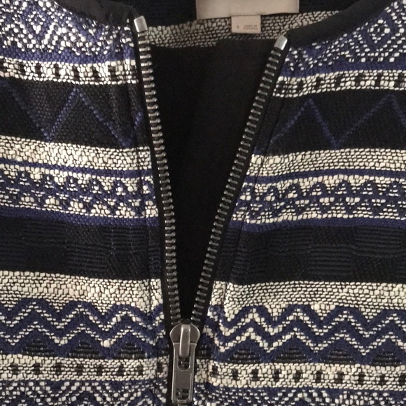 LOFT Gorgeous Fringed Blazer w/ Zipper, size 4 - Picture 2 of 5